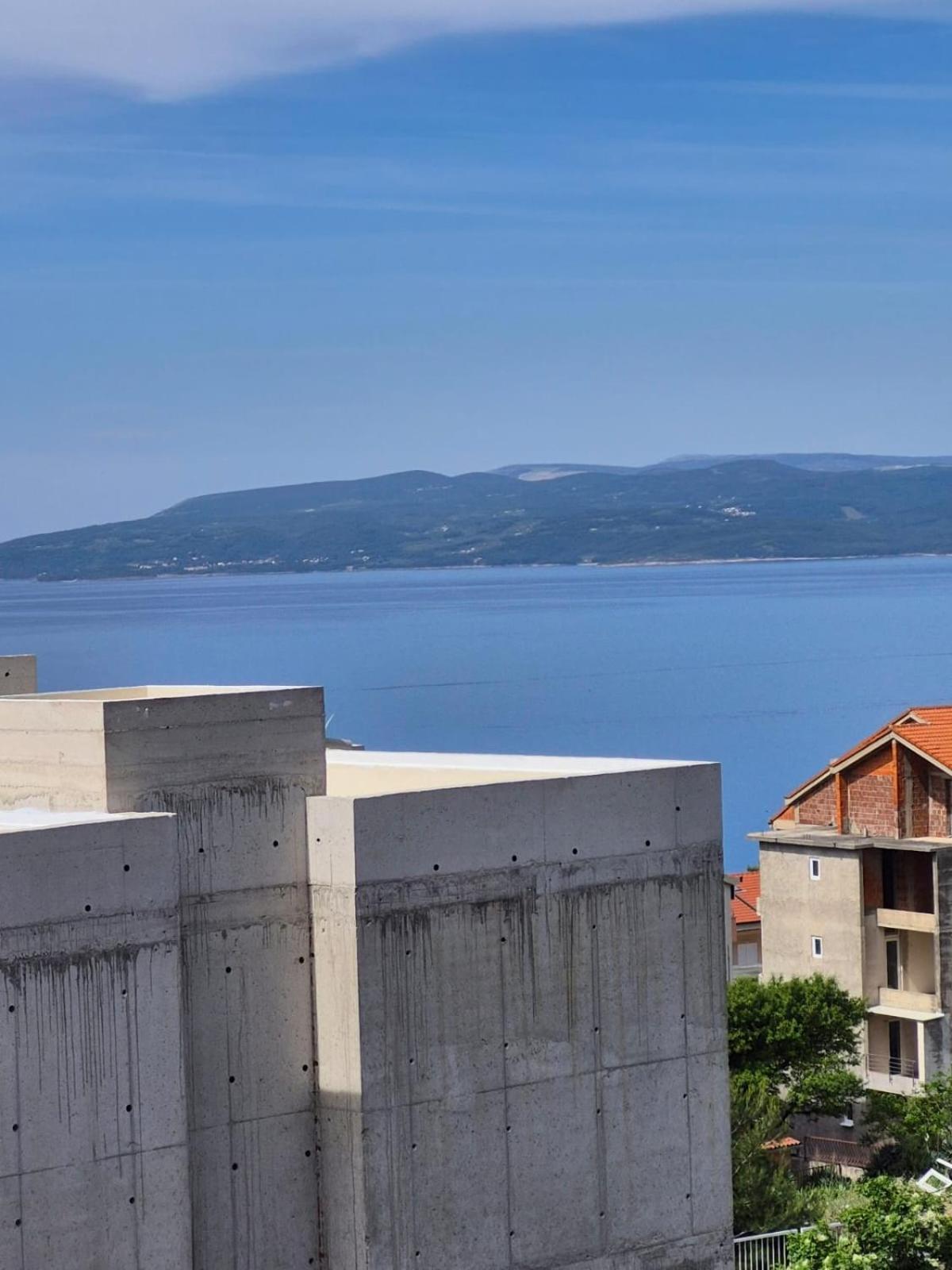 Apartment Domo Макарска Экстерьер фото